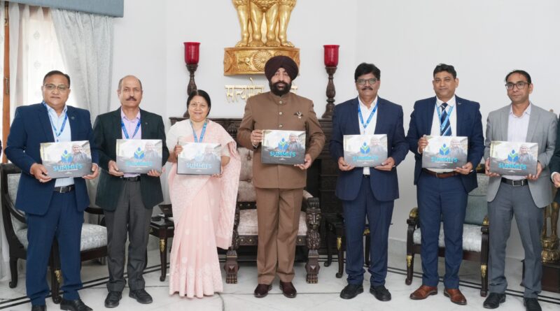 राज्यपाल ने किया ‘‘समिट्सः द जर्नी ऑफ उत्तराखण्ड ग्रामीण बैंक’’ का विमोचन