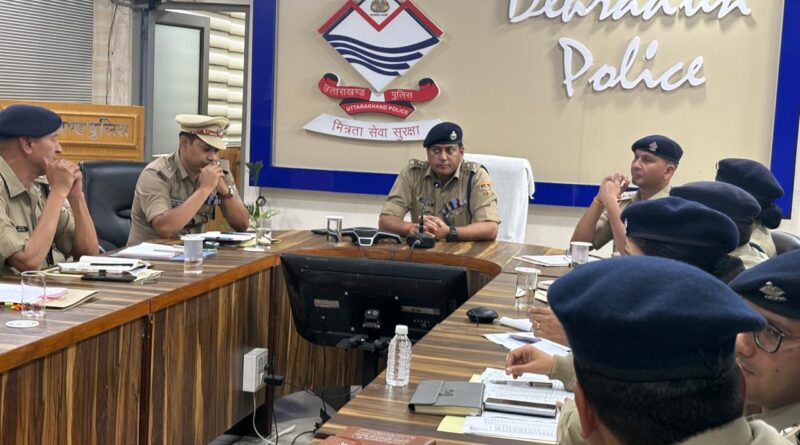 एसएसपी दून की सख्ती : शिक्षण संस्थानों में गुटबाजी करने वाले छात्र होंगे चिन्हित