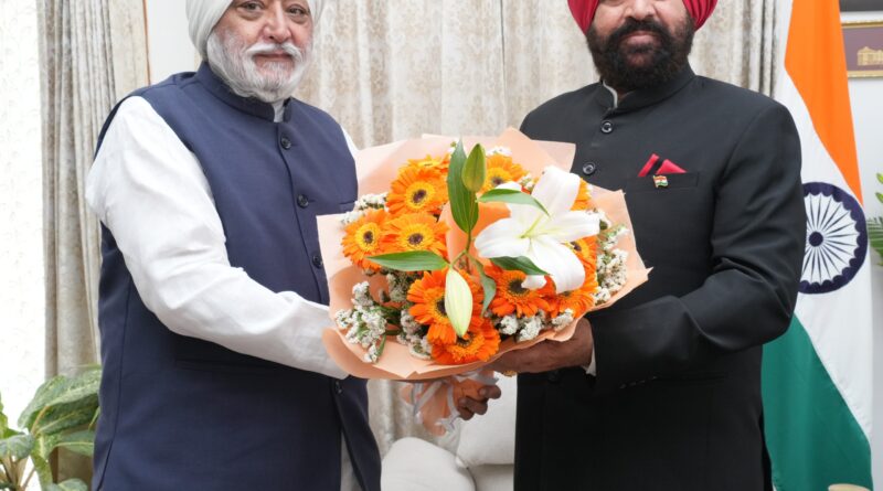 हेमकुंड साहिब मैनेजमेंट ट्रस्ट के अध्यक्ष ने की राज्यपाल से मुलाकात