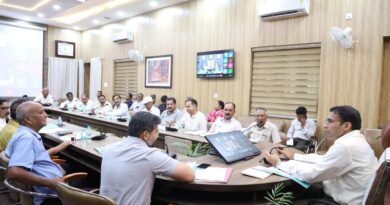 मतदाता सूची पुनरीक्षण में पारदर्शिता हेतु हर बूथ पर बीएलए-2 नियुक्ति जरूरी : डीएम मतदाता सूची पुनरीक्षण में पारदर्शिता हेतु हर बूथ पर बीएलए-2 नियुक्ति जरूरी : डीएम