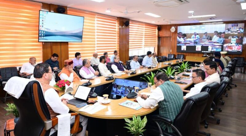 चारधाम यात्रा व्यवस्थाओं की उच्चस्तरीय समीक्षा बैठक यात्रा मार्गों पर स्वच्छता को सर्वोच्च प्राथमिकता देने पर बल