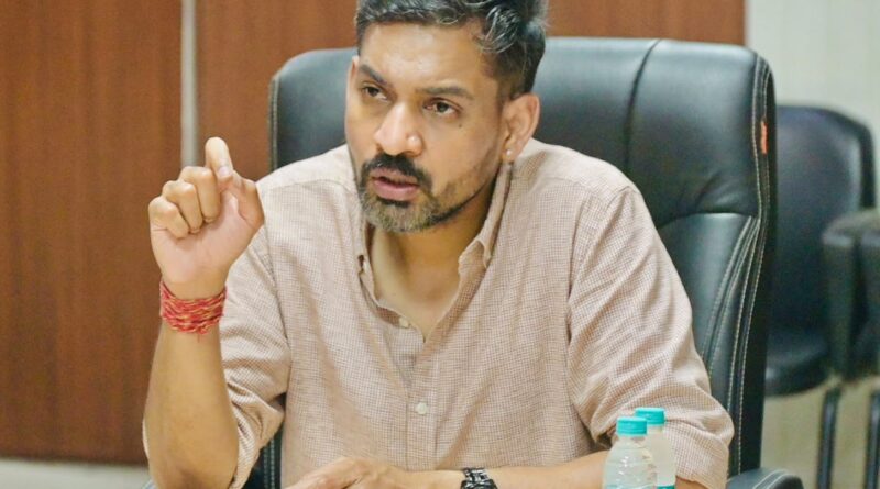 लाल पुल बस दुर्घटना की होगी मजिस्ट्रियल जांच एक सप्ताह में रिपोर्ट प्रस्तुत करने के डीएम ने दिए निर्देश