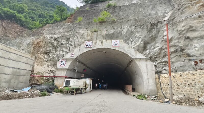 बद्रीनाथ-केदारनाथ यात्रा होगी और अधिक सुगम 200 मीटर लंबे पुल का निर्माण अंतिम चरण में
