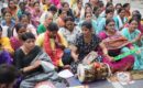 रक्षाबंधन पर न्याय की राखियां लेकर मुख्यमंत्री आवास पहुंचीं महिलाएं