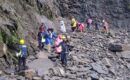 मार्ग की साफ-सफाई एवं सुधारीकरण का कार्य प्रारम्भ