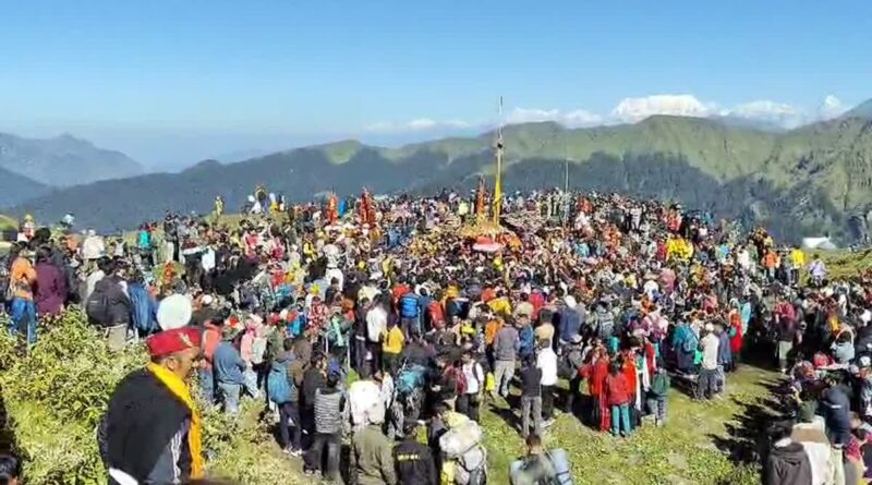 होमकुंड में नंदा देवी बड़ी जात यात्रा पूजा संपन्न, वापस लौटी डोलियां