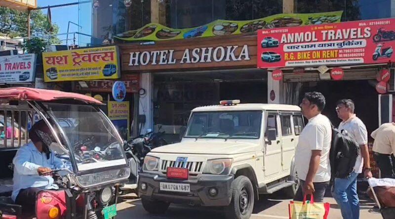 पूर्व मेयर के होटल पर छापेमारी, जीएसटी ने खंगाले दस्तावेज