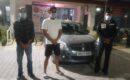 कार से तमंचा लहराने के आरोप दो सगे भाईयों सहित तीन गिरफ्तार